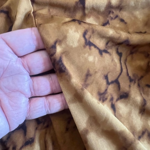 Susan Graver Golden Brown Abstract Printed Liquid Knit Elbow Sleeve Dress Sz 4X - Picture 10 of 12